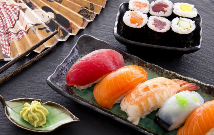 开一家日本料理店-加盟寿司店就选黑眼熊寿司
